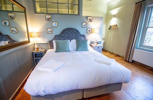 Amberley Hotel | Black Horse