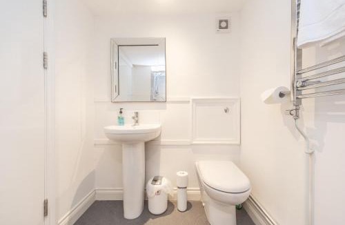 St. Mark's House | Black Lion