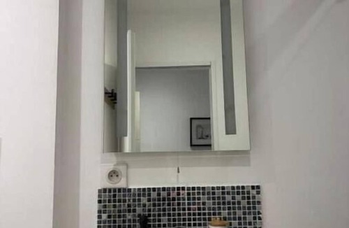 Ferrandiere - Maisons Neuves Apartment | Black orchid