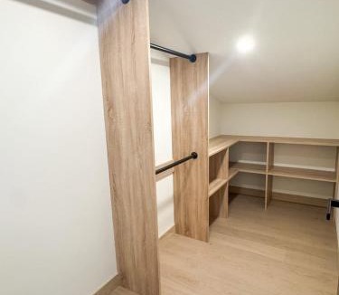 Pine County House | Black peak lodge-A true A-frame cabin!