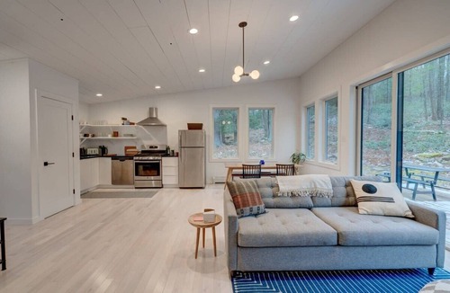 Narrowsburg Cabin | Black Ridge - Cozy Catskills