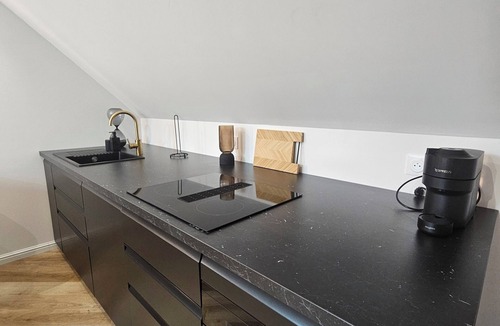 Yville-sur-Seine House | Black Romance