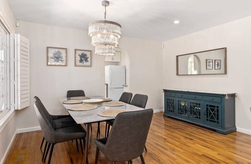 Eastside Santa Cruz House | Black's Beach Bungalow