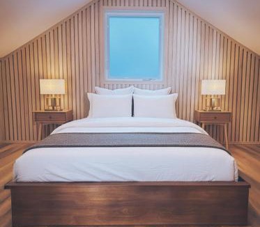 Riverport House | Black Salt Retreat - A Nordic-Inspired Retreat - Cabin 1