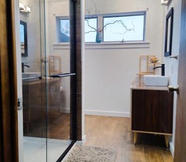 Camptown Apartment | Black Top Retreat