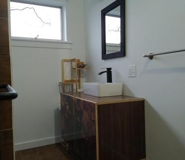 Camptown Apartment | Black Top Retreat