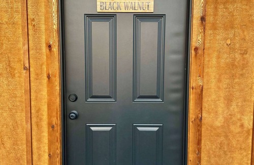 Tahlequah House | Black Walnut- Glamping Tent @ River Bluff Cabins