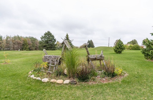 East Gwillimbury Villa | Black Water Golf Villa, Jackson's Point Harbour is 10 min drive