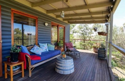 Capertee House | Black Wattle Cabin Turon Escape Capertee