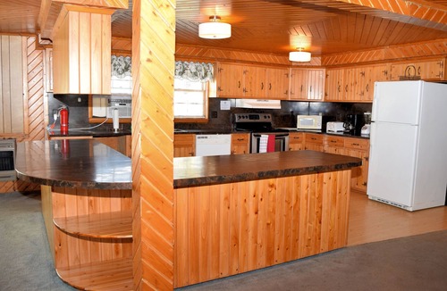 Ocracoke Hotel | Blackbeard's Lodge