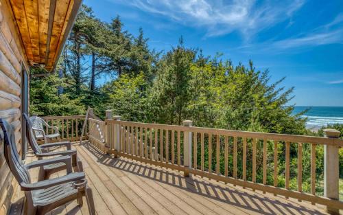 Newport House | Blackberry Hill