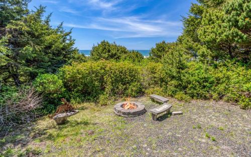 Newport House | Blackberry Hill