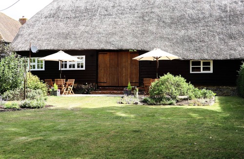 Etchinghill Cottage | Blackbird Cottage