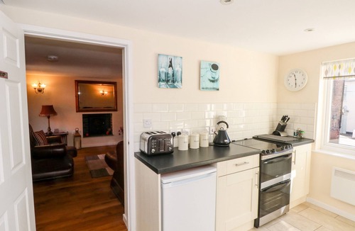 Jackfield Cottage | Blackbird Cottage