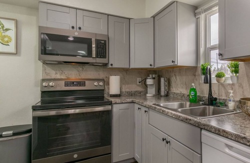 Great Falls House | Blackbird House - Extended Stay