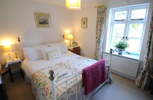 Dorking Bed & Breakfast | Blackbrook House