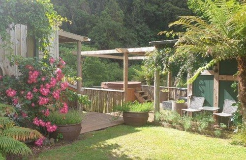 Waimiha Hotel | Blackfern Lodge