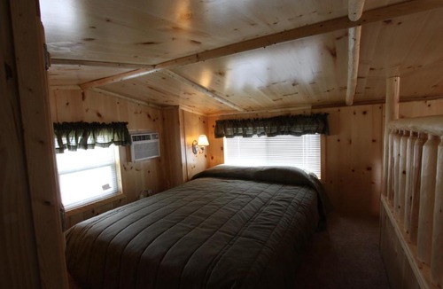 Milton Resort | Blackhawk RV Campground Loft Cabin 16