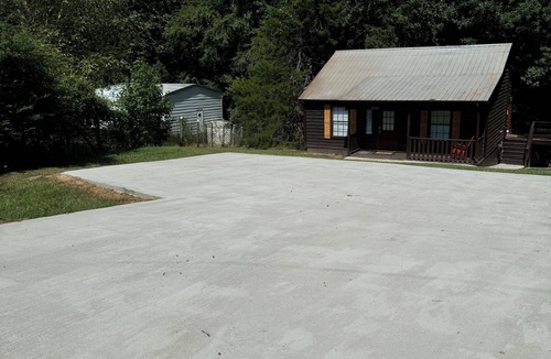 Batesville House | Blackjack Cabin at Sardis Lake