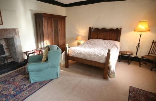Fiddington Bed & Breakfast | Blackmore Farm
