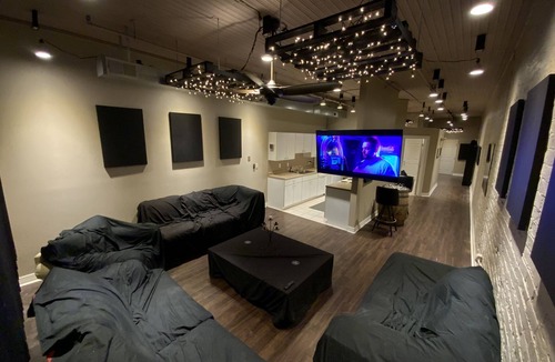 Old Market Apartment | Blackout Themed Residence in the Prime Heart of Omaha’s Old Market!
