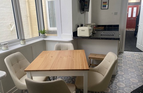 South Shore House | Blackpool Abode - The Cinema House