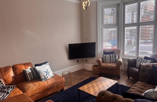 South Shore House | Blackpool Abode - The Cinema House