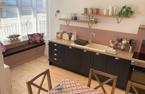 Aberdour House | Blacksands Seaview Cottage, Aberdour