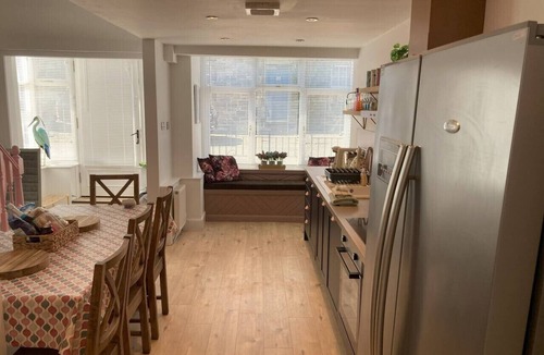 Aberdour House | Blacksands Seaview Cottage, Aberdour