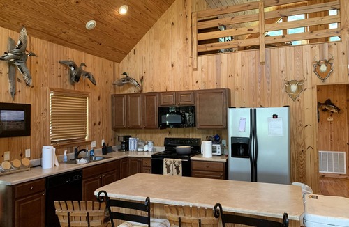 Blackshear House | Blackshear Cabin on the Pond