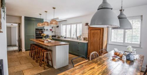 Wenhaston House | Blackshore House