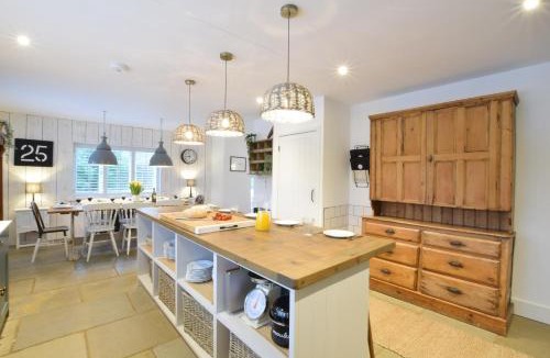 Wenhaston House | Blackshore House, Wenhaston