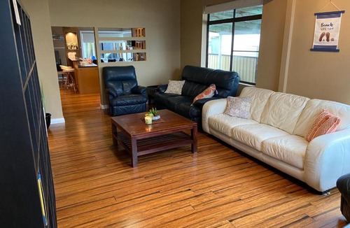 Blacksmiths House | Blacksmiths Beach Shack