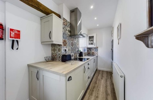 Muston Cottage | Blacksmiths Cottages