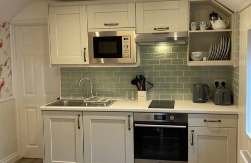 Muston Cottage | Blacksmiths Cottages