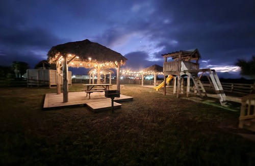 Port Bolivar House | Blackwater Bay beach tiny homes
