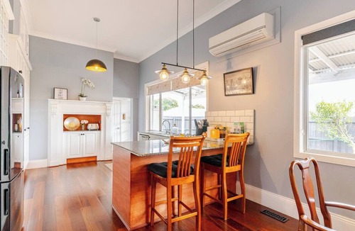 Healesville House | Blackwood House