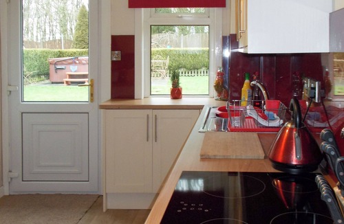 Lockerbie Cottage | Blaeberry Cottage - 28061