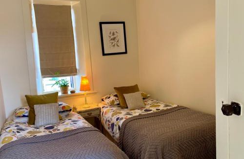 Kilcreggan Villa | Blair Cottage