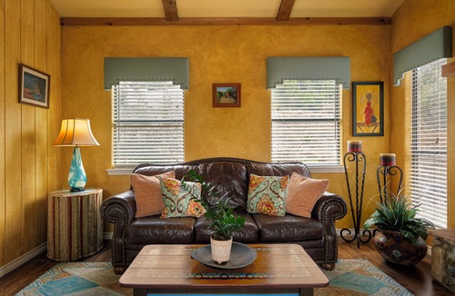 Wimberley Bed & Breakfast | Blair House Inn