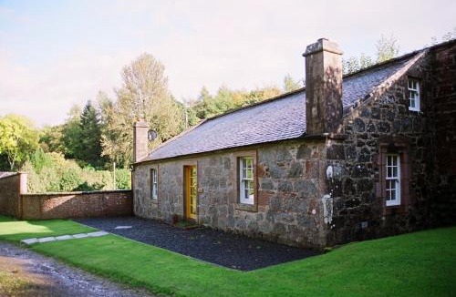 Maybole House | Blairquhan Cottages