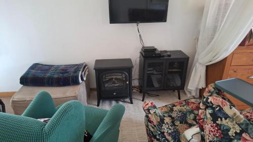 Mantilly Apartment | Blanc - 3 star 1st floor apartment with jacuzzi and heated pool