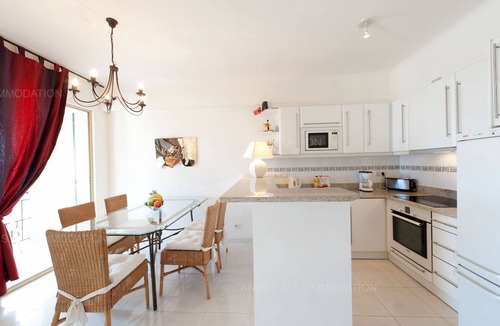 Le Suquet Apartment | Blanc Cel-0968-Attractive view, light and tasteful