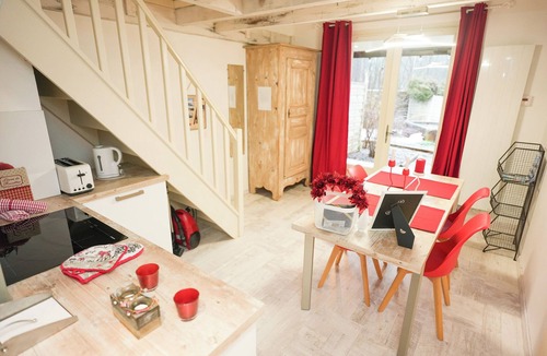 Thones Apartment | Blanc en Neige