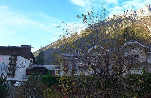 Chamonix City Centre Apartment | Blanc Neige