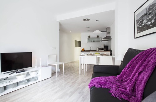 Sants-Badal Apartment | Blanca 1 - Habitat Apartments