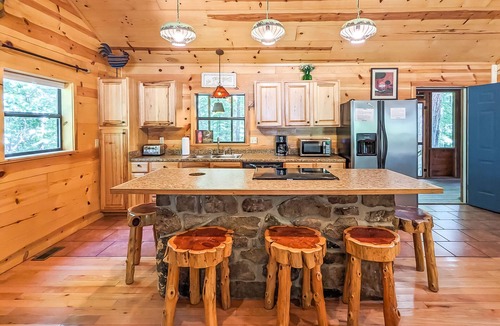 Newnata House | Blanchard Cabin in the Woods - fiber internet