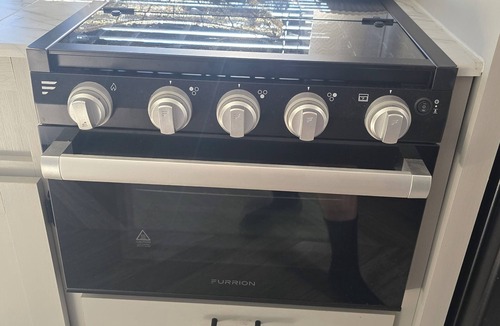 Diggs House | Blanchard Farm Camper Stay