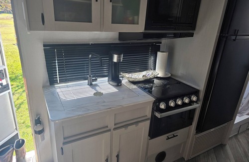 Diggs House | Blanchard Farm Camper Stay