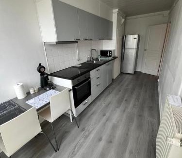 La Source Apartment | Blanche apparemment